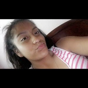 Meet your Posher, Evelyn